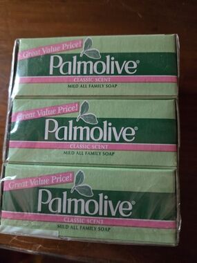 New Lot of 3 Palmolive Classic Scent Soap 3.2 Oz Bars